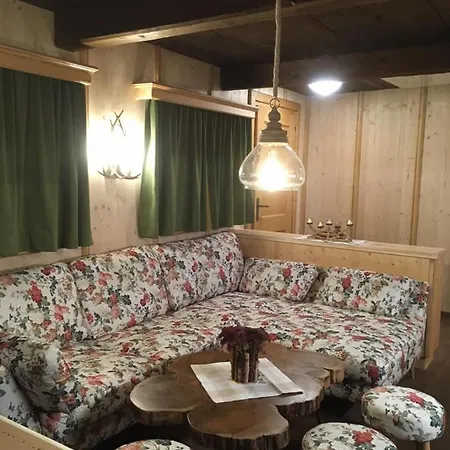 Knusperhauschen Sonnegg Chalet *